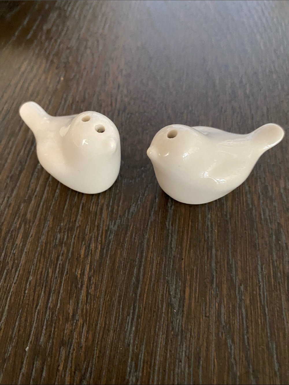 Lovebird salt and pepper shakers